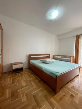 Rent, one bedroom apartment, 60m², Blok 9, Podgorica - image 2