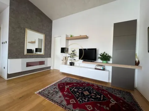 Prodaja, trosoban stan, 117m², Centar, Novi Sad - image 9