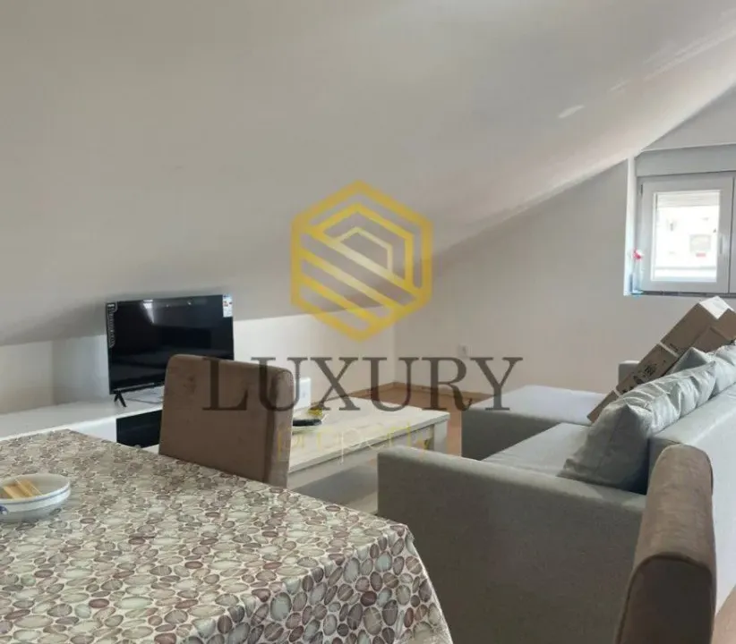 Prodaja, jednosoban stan, 45m², Tološi, Podgorica