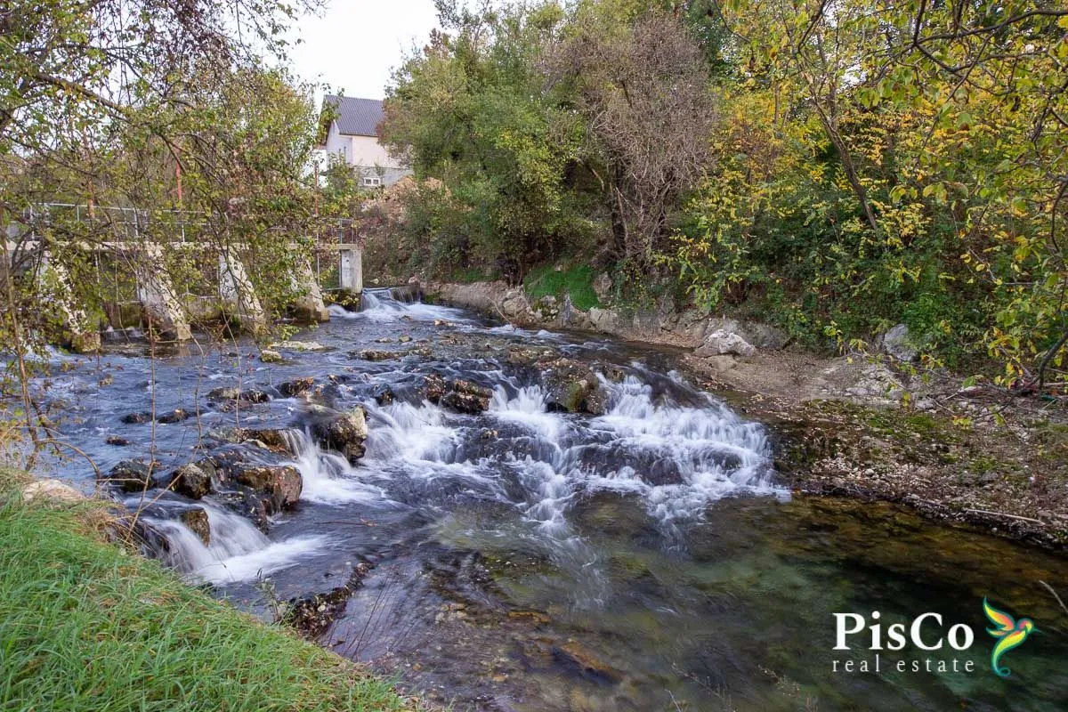 Sale, house, 210m², Nikšić, Crna Gora