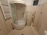 Izdavanje, trosoban stan, 122m², Centar, Novi Sad - image 18