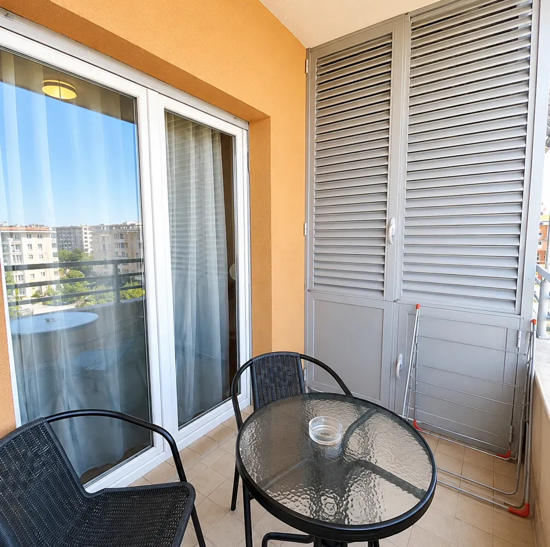 Izdavanje, jednosoban stan, 51m², City Kvart, Podgorica