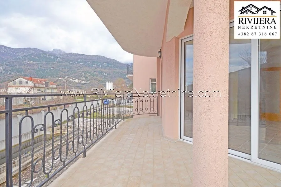 Prodaja, dvosoban stan, 80m², Radanovići, Kotor