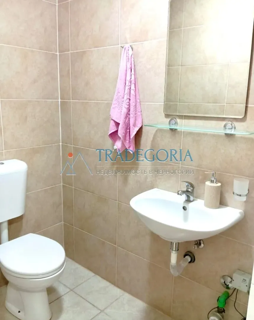 Prodaja, dvosoban stan, 69m², Bar, Crna Gora