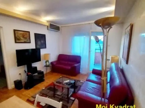 Prodaja, jednosoban stan, 40m², Filmski Grad, Beograd - image 2