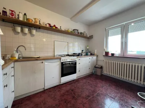 Prodaja, trosoban stan, 94m², Grbavica, Novi Sad Sve Podlokacije - image 5