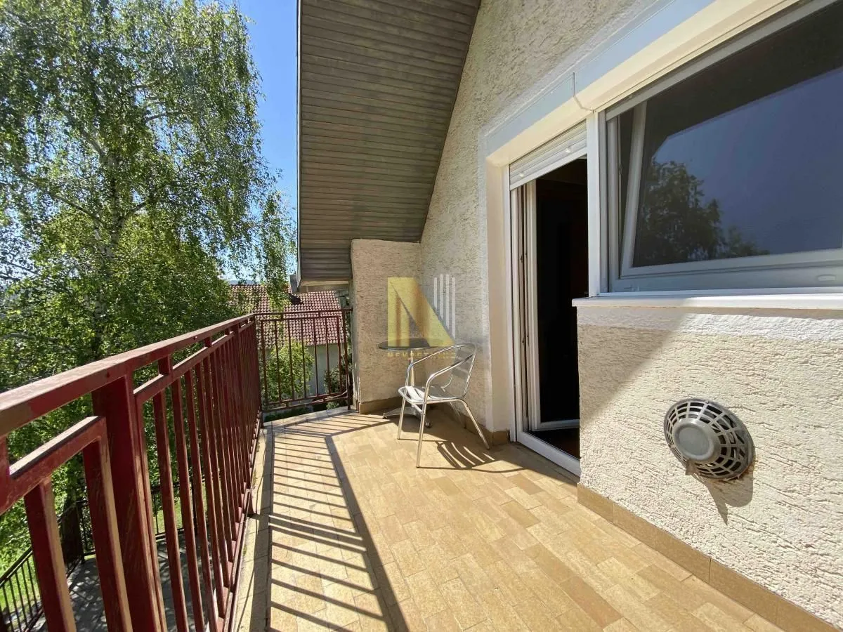 Prodaja, kuća, 160m², Sremska Kamenica, Petrovaradin