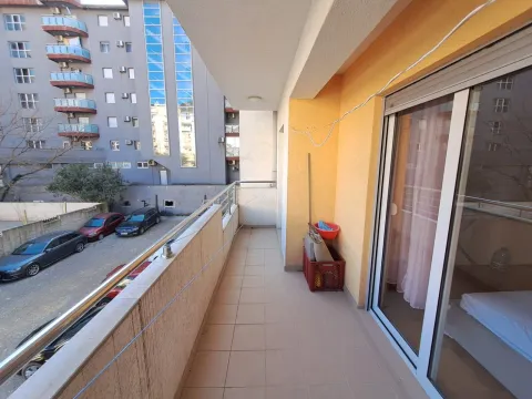 Sale, two bedroom apartment, 78m², Rozino, Budva - image 2