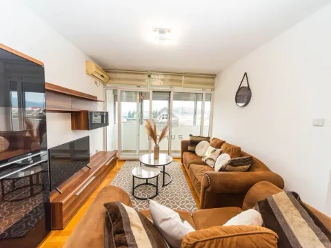 Rent, one bedroom apartment, 41m², City Kvart, Podgorica - image 1