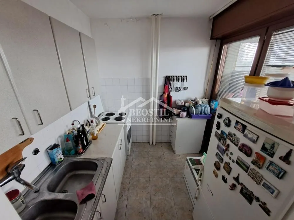 Prodaja, trosoban stan, 105m², Voždovačka Crkva, Voždovac Sve Podlokacije