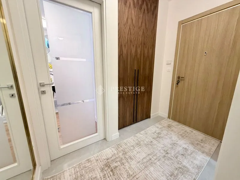 Rent, two bedroom apartment, 75m², Central Point, Podgorica
