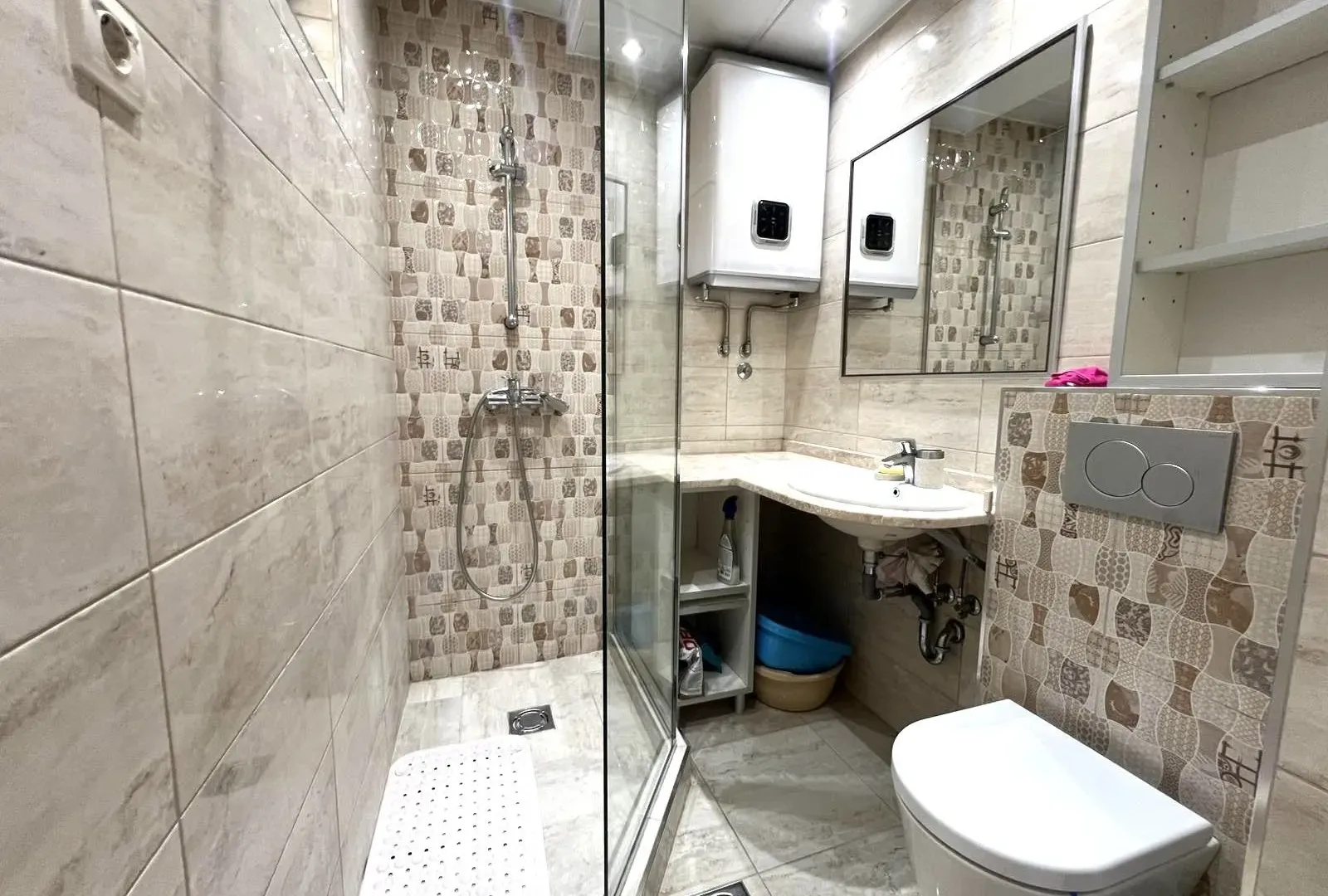 Rent, three bedroom apartment, 90m², Blok 6, Podgorica