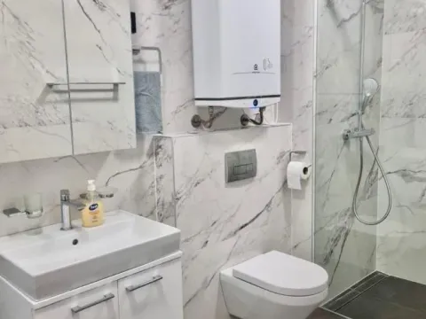 Rent, two bedroom apartment, 70m², Banovo Brdo, Beograd - image 12