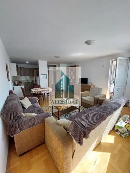 Izdavanje, trosoban stan, 72m², Medijana, Niš