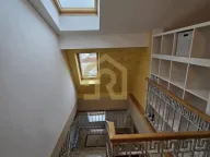 Izdavanje, trosoban stan, 184m², Vračar Hram, Vračar Sve Podlokacije - image 10