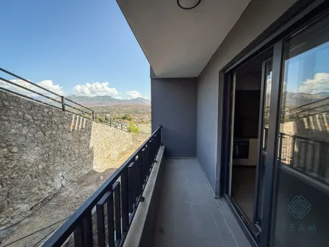 Izdavanje, dvosoban stan, 58m², Gorica C, Podgorica - image 10