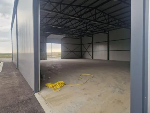 Rent, office space, 470m², Zemun Ugrinovci, Zemun Sve Podlokacije - image 4