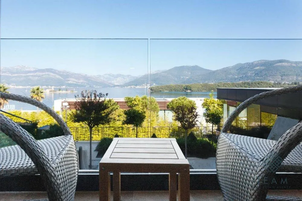 Prodaja, garsonjera, 32m², Bogišići, Tivat