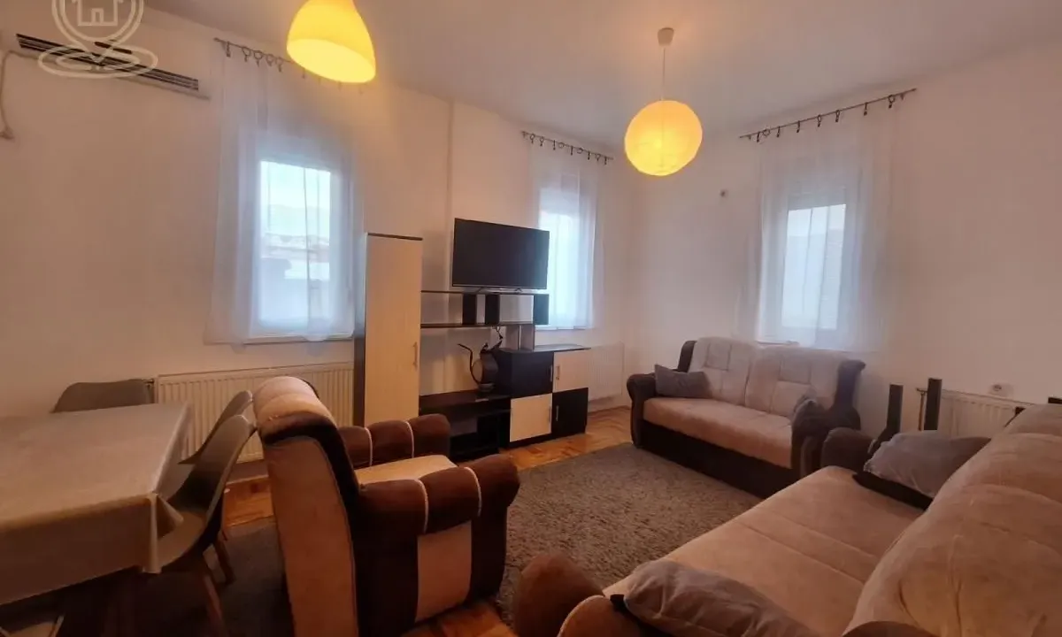 Izdavanje, četvorosoban stan, 63m², Nova Detelinara, Novi Sad Sve Podlokacije