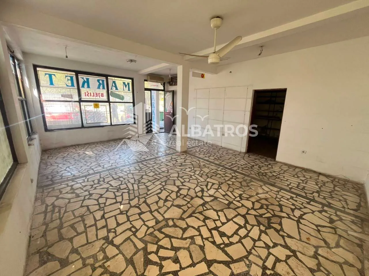Sale, office space, 60m², Bjeliši, Bar