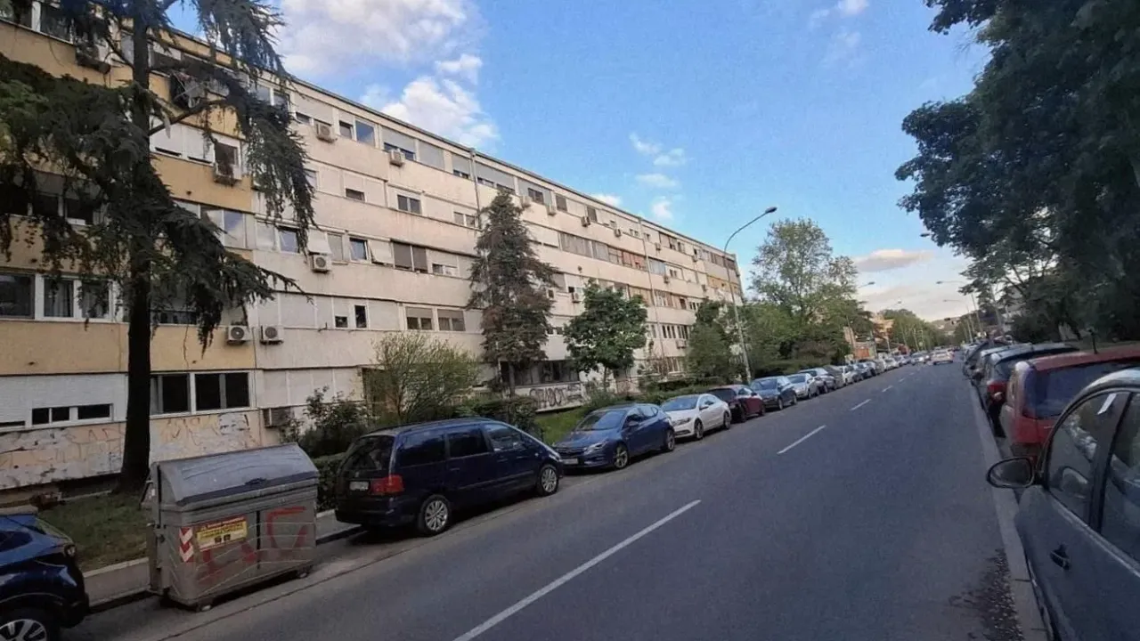 Sale, apartment, 32m², Brace Jerković, Voždovac Sve Podlokacije