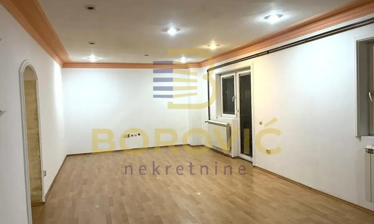 Prodaja, trosoban stan, 105m², Mirijevo Sve Podlokacije, Beograd