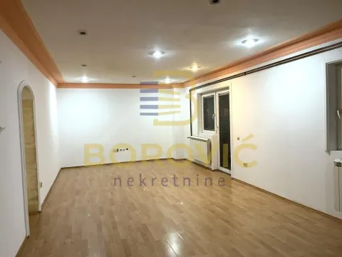 Prodaja, trosoban stan, 105m², Mirijevo Sve Podlokacije, Beograd - image 1