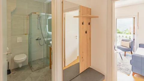 Izdavanje, jednosoban stan, 35m², Kumbor, Herceg Novi - image 6