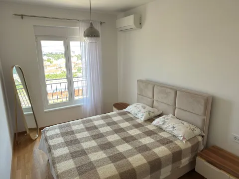 Rent, two bedroom apartment, 65m², Stari Aerodrom, Podgorica - image 3