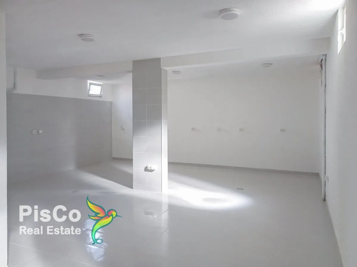 Rent, apartment, 140m², Tološi, Podgorica