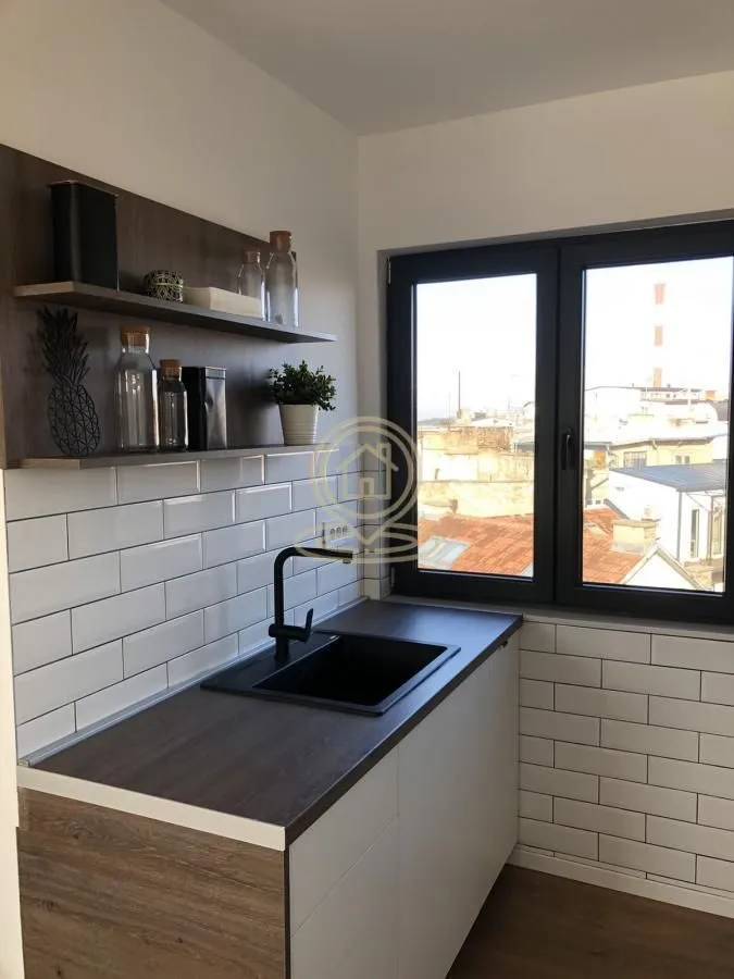 Izdavanje, dvosoban stan, 45m², Stari Grad, Beograd