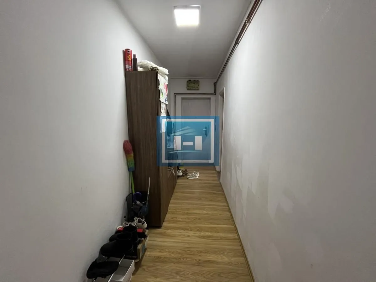 Prodaja, trosoban stan, 65m², Paraćin, Srbija