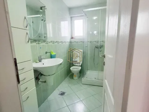 Rent, two bedroom apartment, 64m², Škaljari, Kotor - image 6