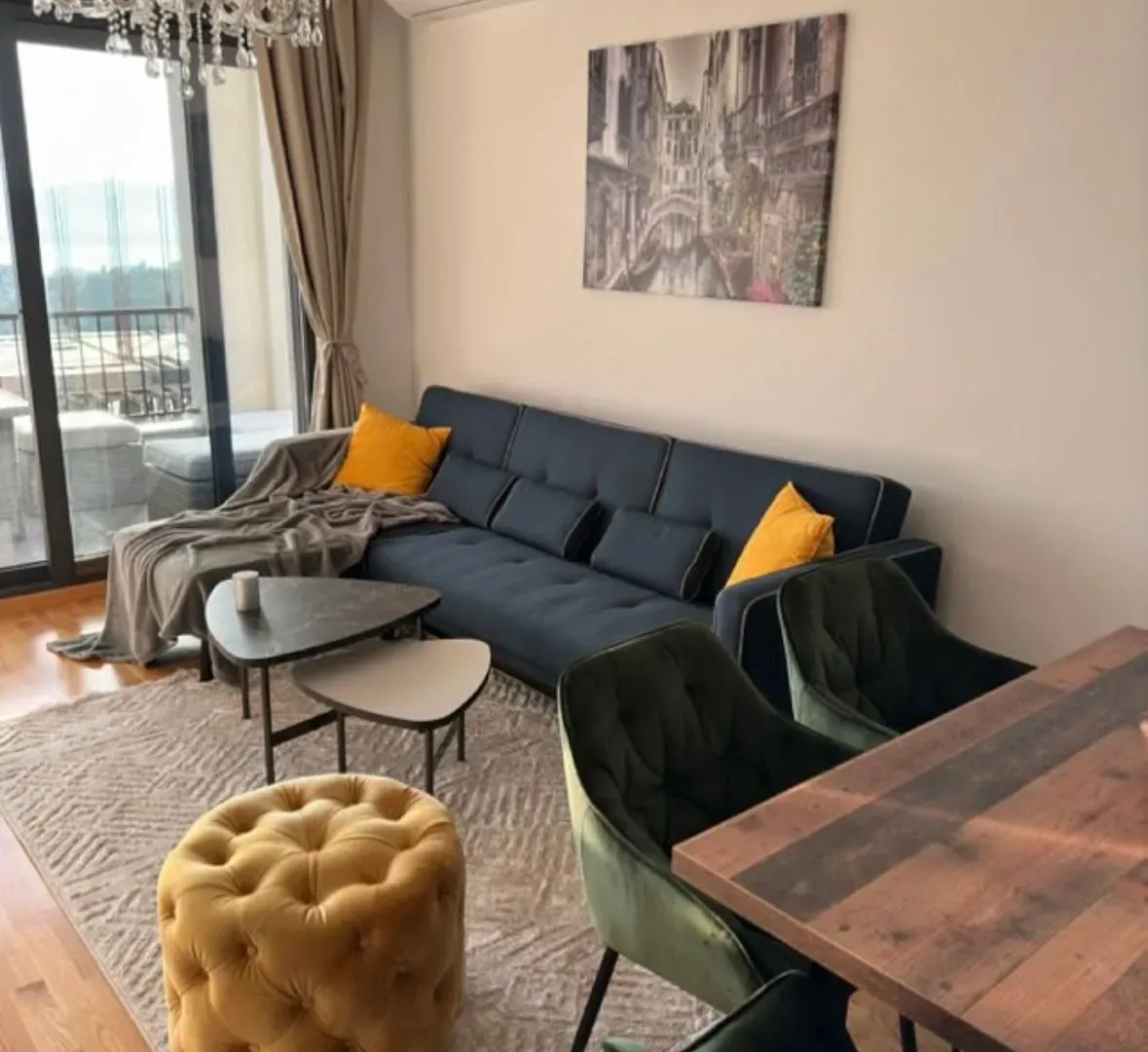 Izdavanje, dvosoban stan, 71m², Mažina, Tivat