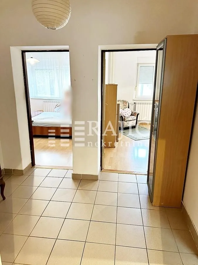 Rent, two bedroom apartment, 64m², Stari Grad, Beograd