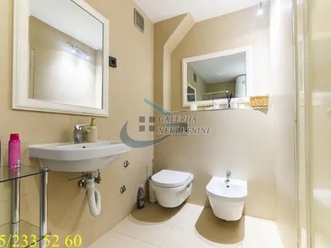 Prodaja, trosoban stan, 68m², Stari Grad, Beograd - image 17