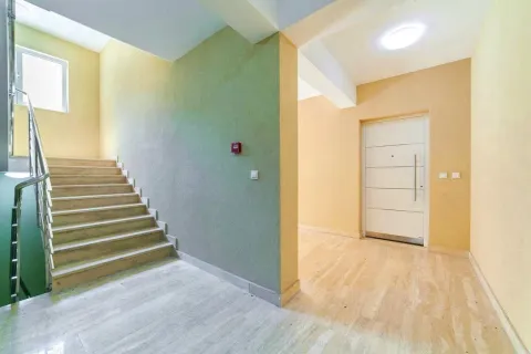 Prodaja, stan, 150m², Kotor, Crna Gora - image 10