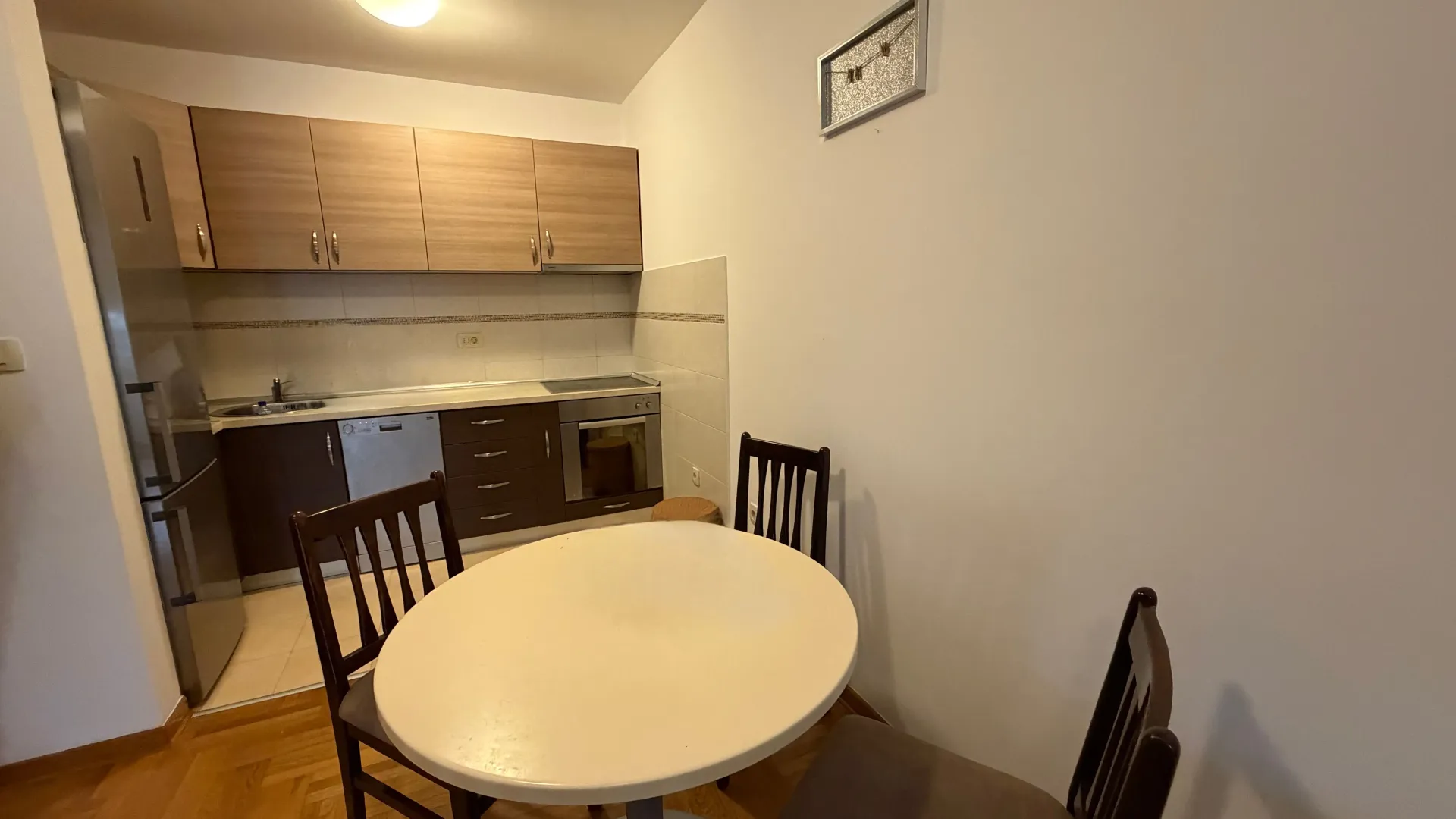 Rent, one bedroom apartment, 45m², Stari Aerodrom, Podgorica