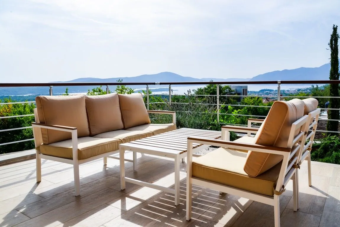 Sale, three bedroom apartment, 120m², Kava, Tivat