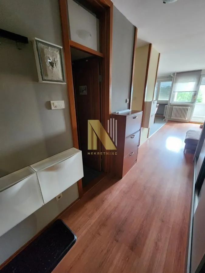 Izdavanje, trosoban stan, 70m², Liman 2, Novi Sad Sve Podlokacije