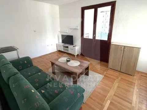 Rent, one bedroom apartment, 45m², Zlatica, Podgorica - image 1