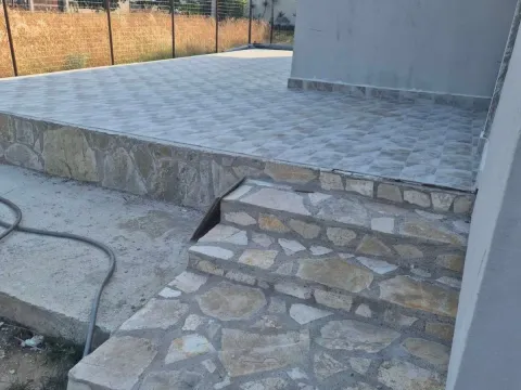 Rent, house, 170m², Zagorič, Podgorica - image 25