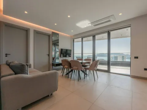 Sale, two bedroom apartment, 145m², Bečići, Budva - image 3