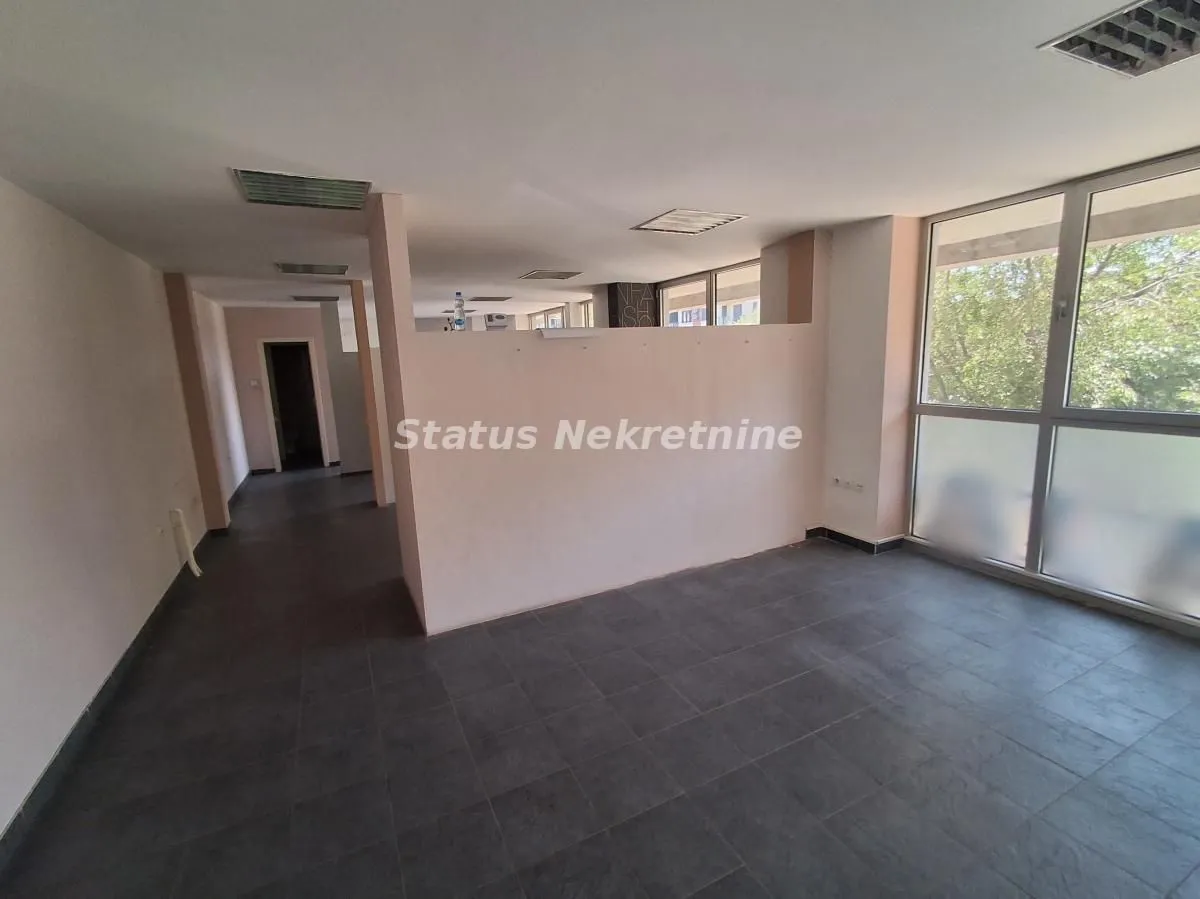 Rent, office space, 75m², Novi Sad, Srbija