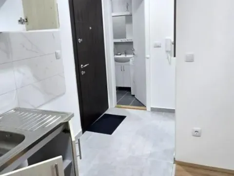 Izdavanje, jednosoban stan, 34m², Adice, Novi Sad Sve Podlokacije - image 5