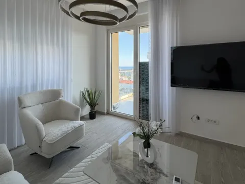 Sale, house, 74m², Bečići, Budva - image 2