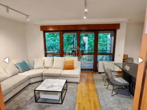 Rent, four bedroom apartment, 115m², Kalenić Pijaca, Vračar Sve Podlokacije - image 2