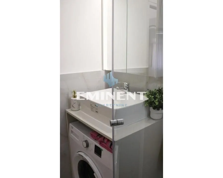 Rent, one bedroom apartment, 35m², Tašmajdan, Palilula Sve Podlokacije