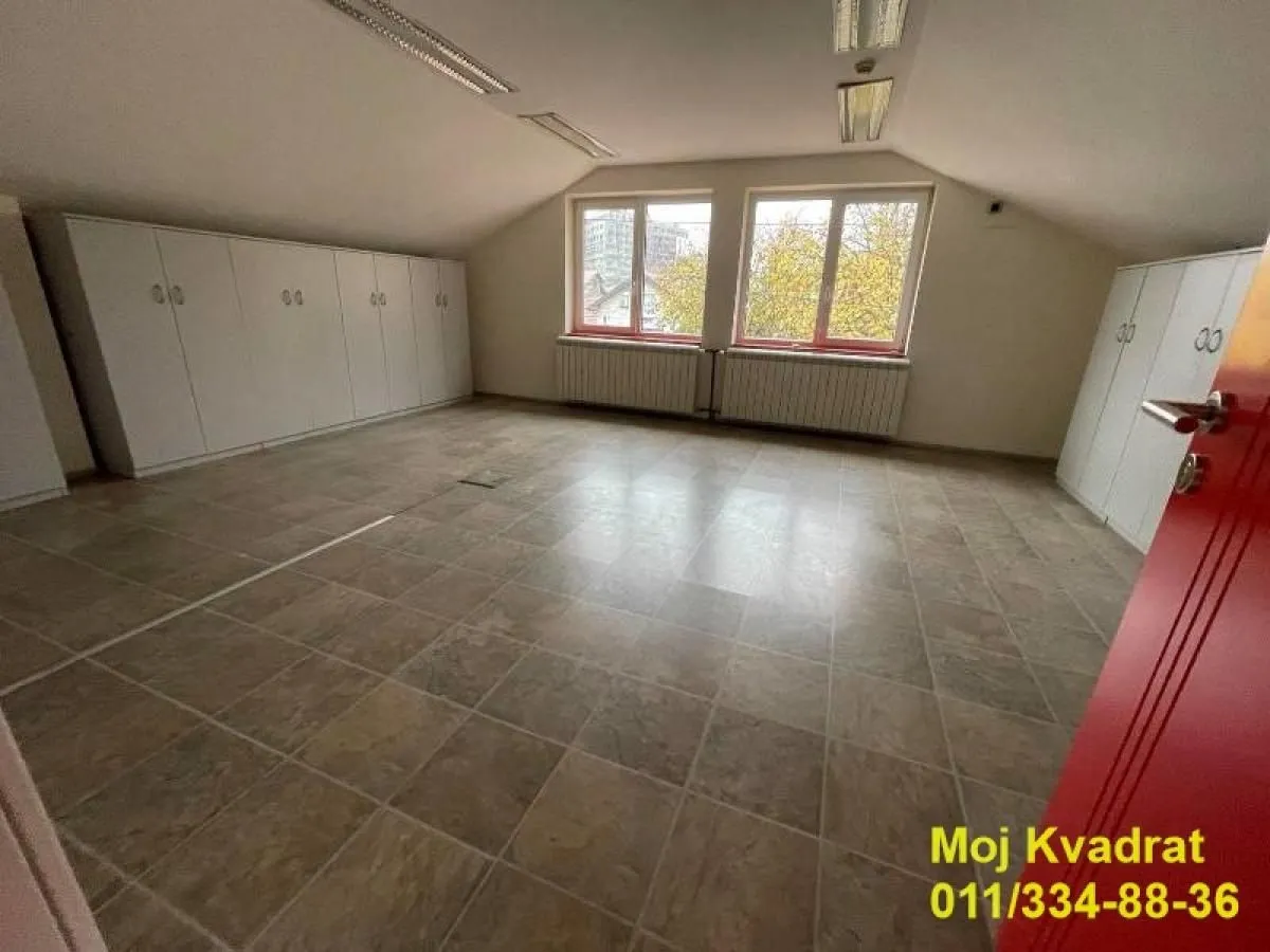 Rent, office space, 356m², Zemun Gornji Grad, Zemun Sve Podlokacije