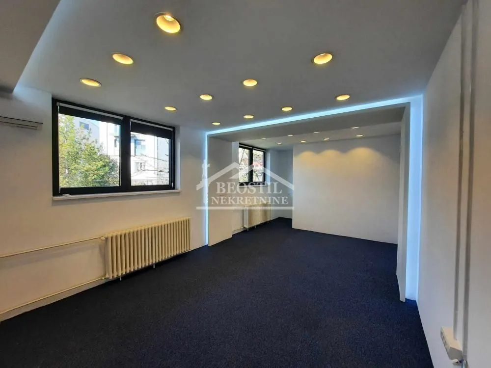Rent, office space, 200m², Lekino Brdo, Voždovac Sve Podlokacije